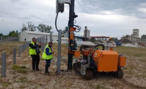 optgroup Montaj parcuri si panouri fotovoltaice1